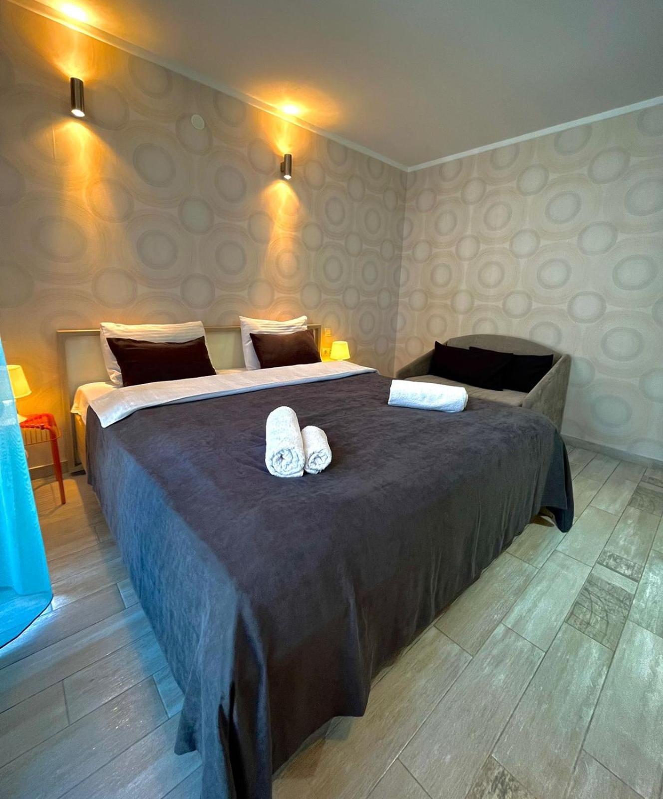 Aparthotel Holiday Lux באטומי מראה חיצוני תמונה